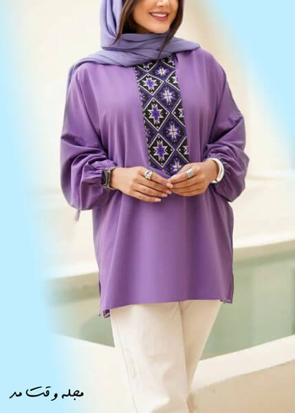 An example of a stylish closed-front coat model on Instagram