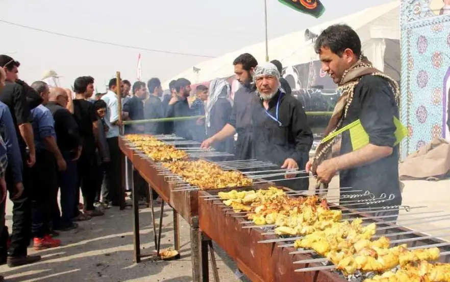 Arbaeen Hosseini walking foods