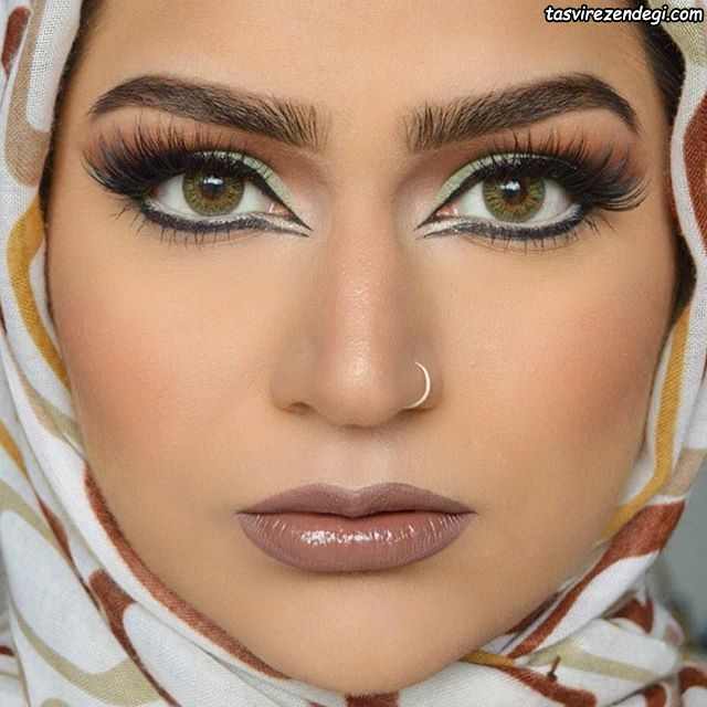 Arabic make-up