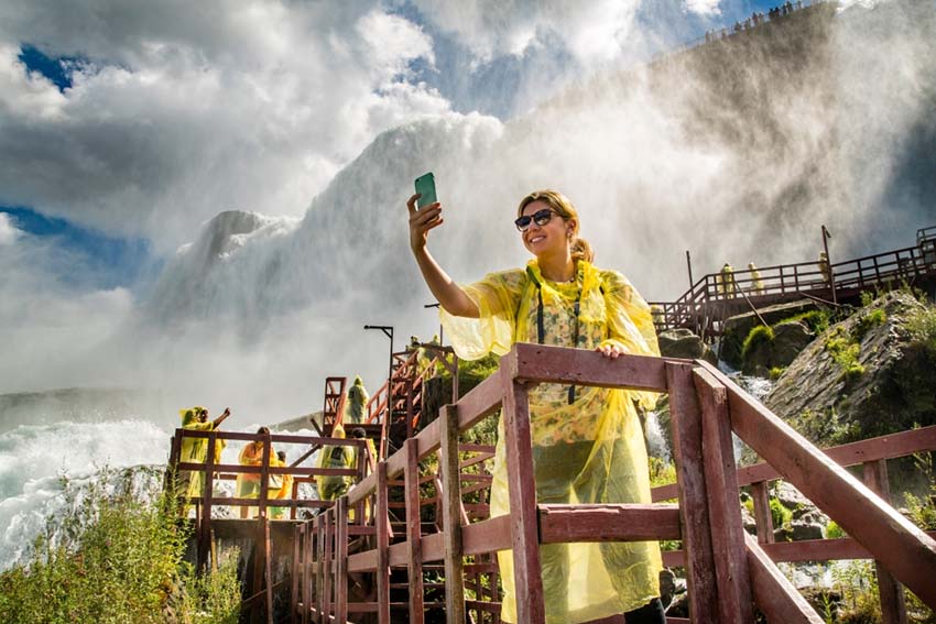 Where is Niagara Falls?