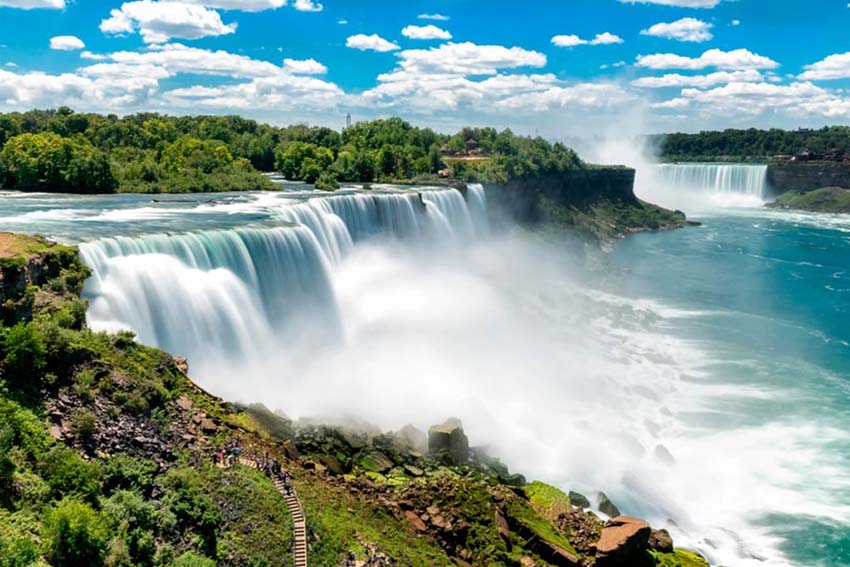 Summer Niagara Falls