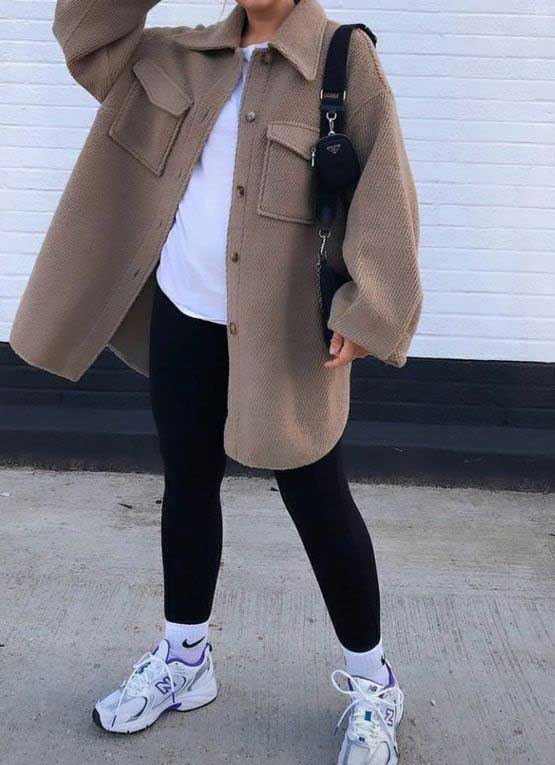 Pantyhose with white linen