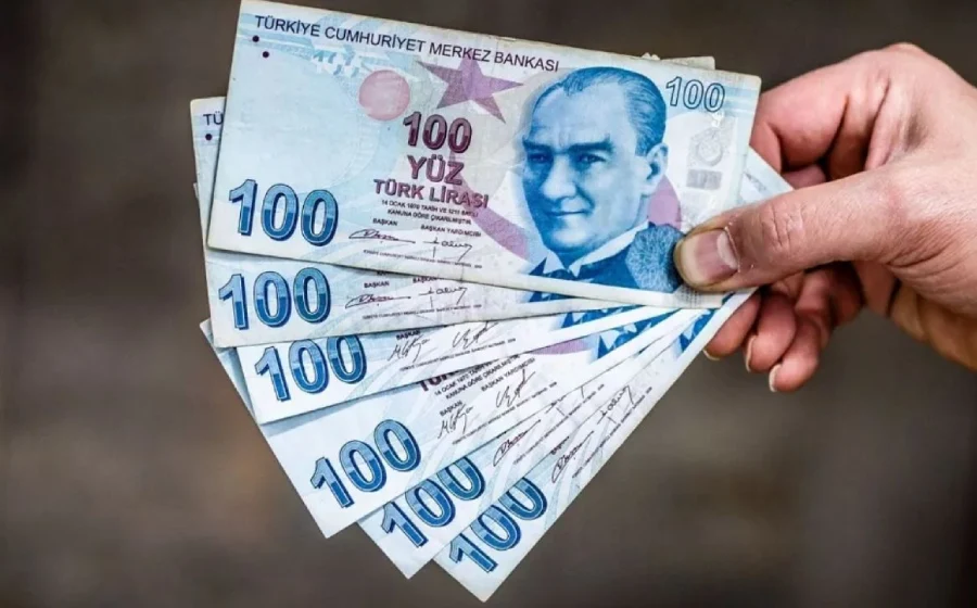 Tips for obtaining and converting currency in Istanbul