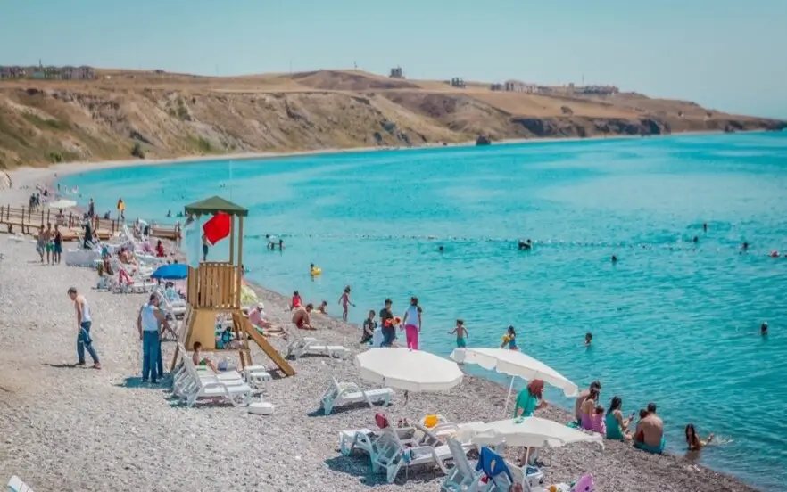 Travel to Van in summer