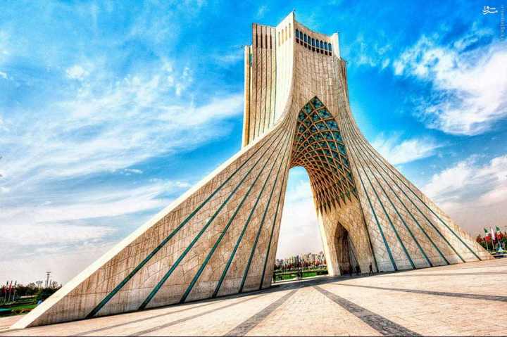 Sightseeing places in Tehran - Azadi Tower