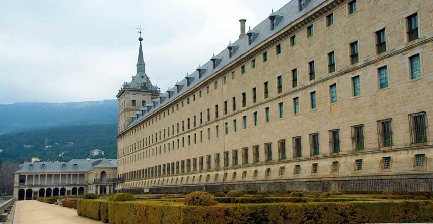 San Lorenzo El Escorial is one of the sights of Spain
