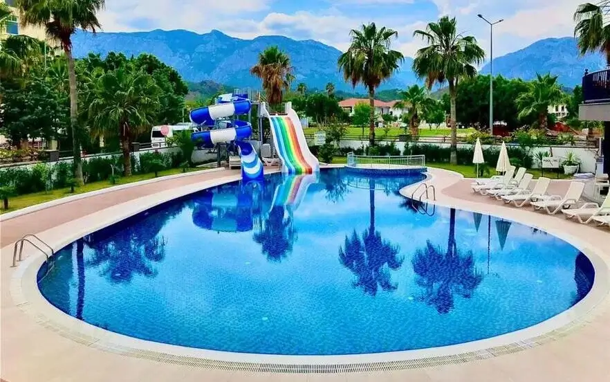 Travel to Istanbul in summer