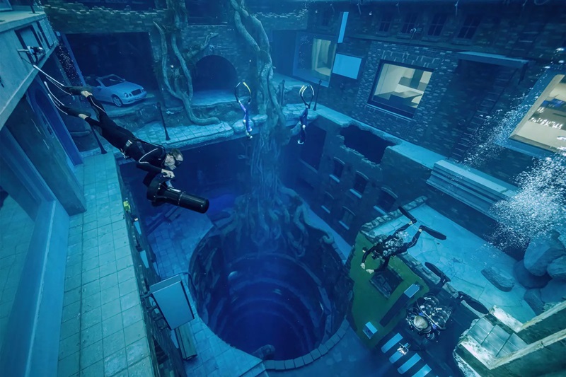  The deepest diving pool in the world in Dubai