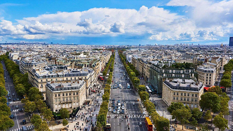 Champs-Élysées is one of the attractions of Paris