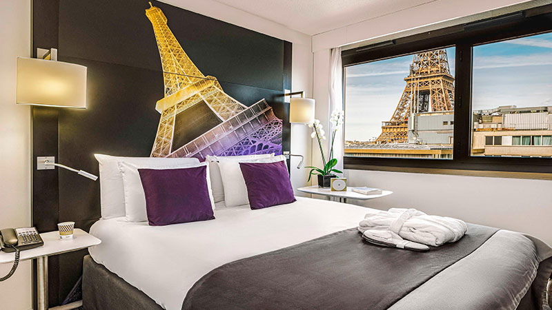 Residence and hotel in Paris
