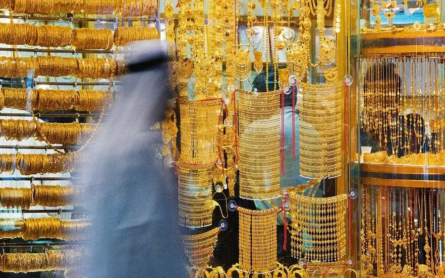 Buying gold and jewelry in Dubai