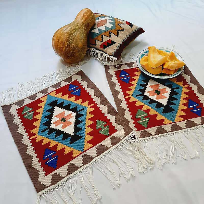 Small rugs and rug cushion covers; Photo credit: Arad Branding; Name of the photographer: unknown