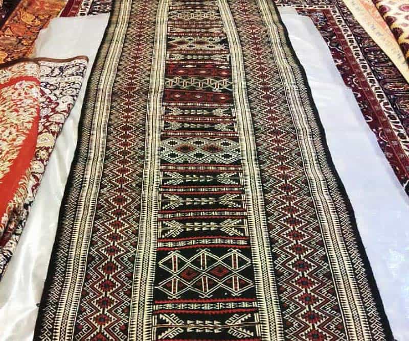 Baloch rug; Photo source: honariran; Name of the photographer: unknown
