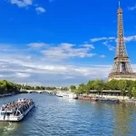 Travel guide to Paris