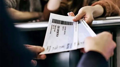 1. Possibility of online refund; Every day and every hour