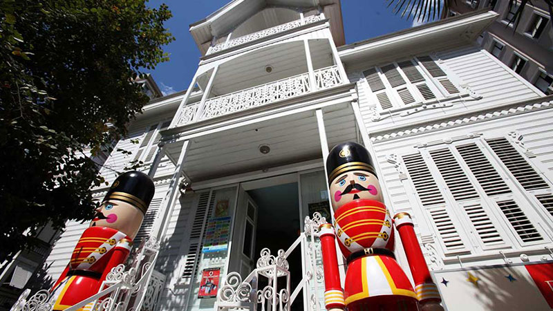Toy Museum is one of the most exciting entertainments in Istanbul for children