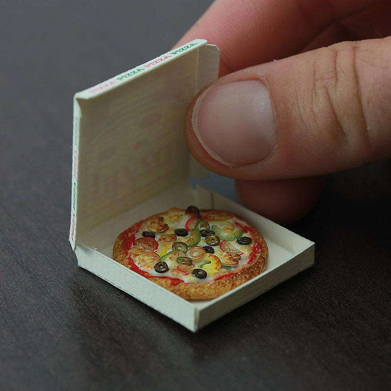 Miniature pizza in a box made by Shai Aaron