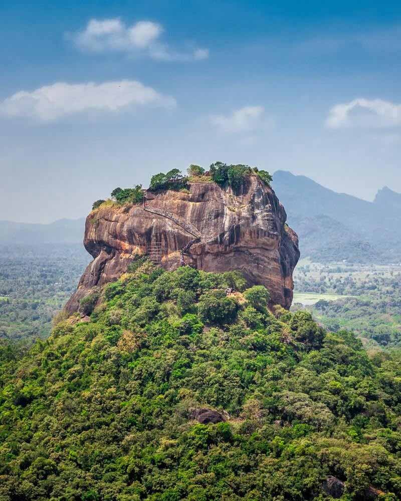 Is it safe to travel to Sri Lanka?