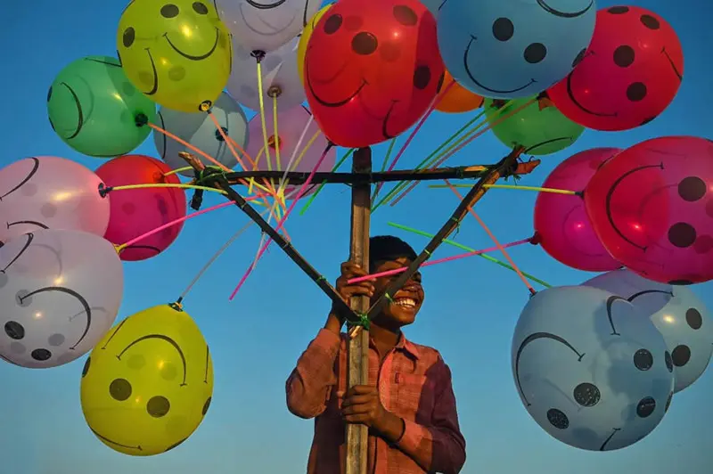 Indian balloon boy