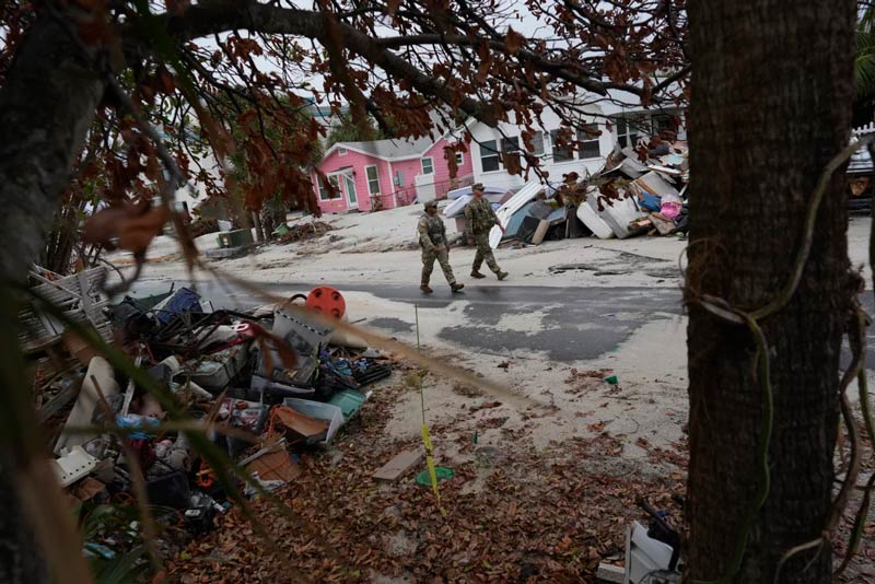 Soldiers on the streets of Florida after Hurricane Milton; Photo source: npr.org website; Photographer: Rebecca Blackwell