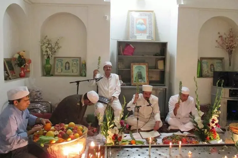 Occasional ceremony of Zoroastrians, source: Bersad, photographer: unknown