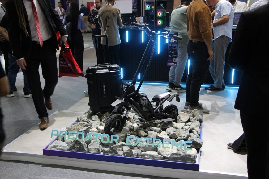 Predator Extreme; Acer electric scooter