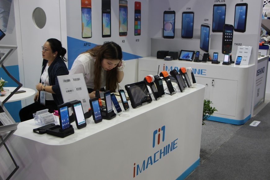 iMachine booth at GITEX 2024