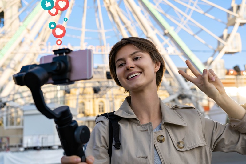 How do travel videos trend on Tik Tok?