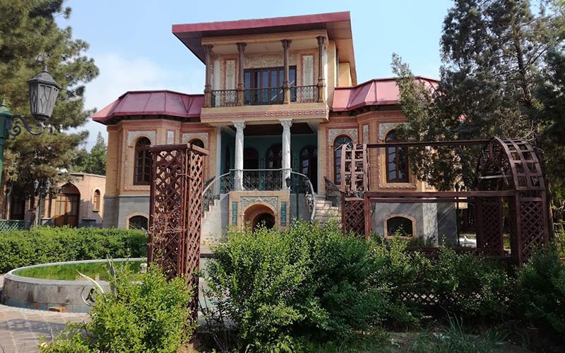 A mansion in Ghazali town, photo source: Google Map, photographer: Arman Vahidi