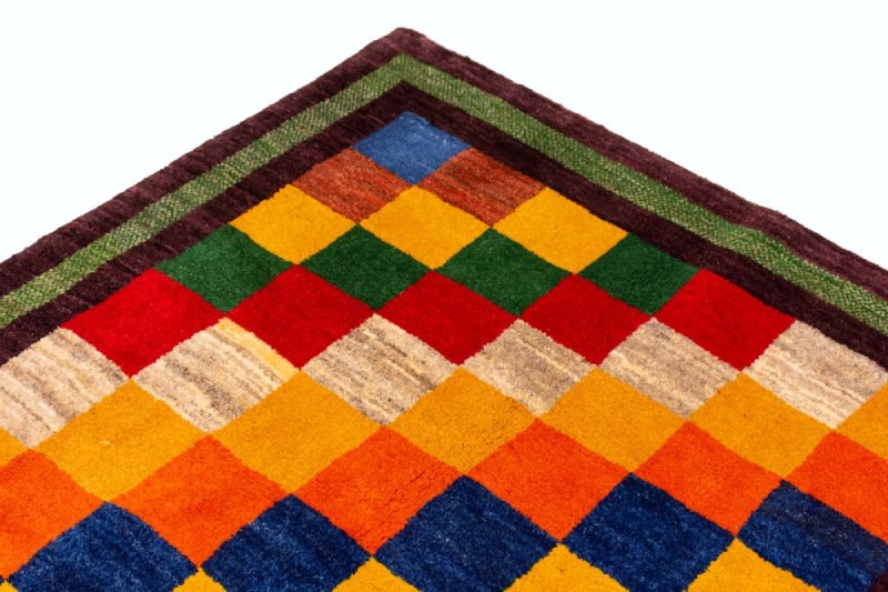 Hand-woven texture of clay design. Source: Iran Gebe website; Photographer: Unknown