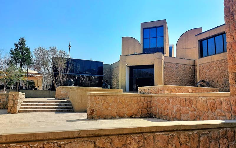 Architecture of the Museum of Contemporary Arts, photo source: Google Map, photographer: Alireza Zia