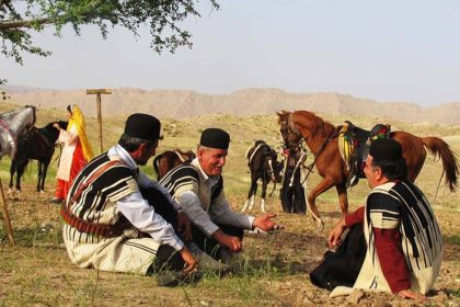 Il Bakhtiari horse riding
