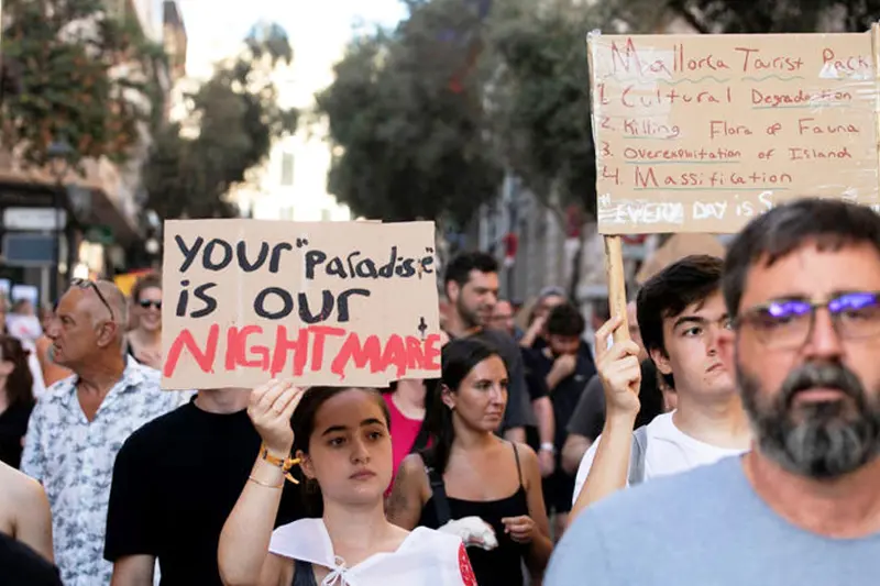 Objection to tourism