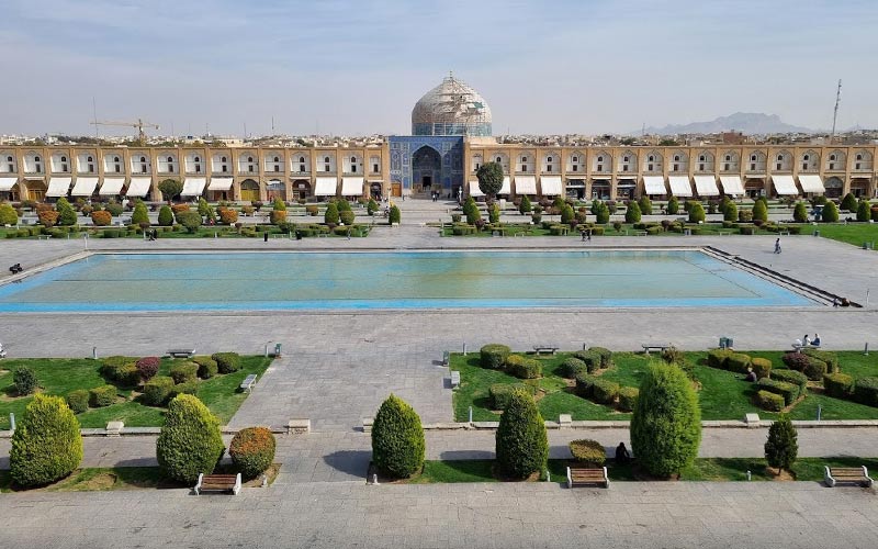 Naqsh Jahan Square, Isfahan, photo source: Google Map, photographer: Янко Г.