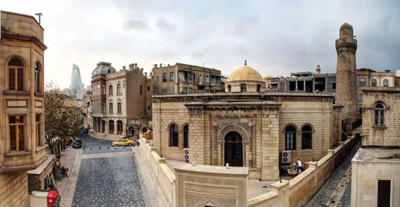 Icheri city in Baku; Photo source: getyourguide.com. Photographer: Unknown