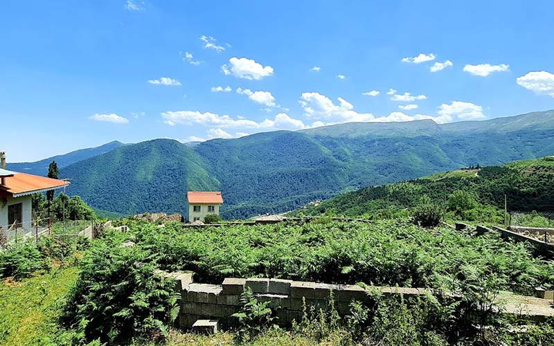 Javaherdeh bungalows, photo source: Google Map, photographer: Nami Tahmasabi