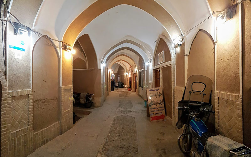 The interior of Charsouq Ardakan market, photo source: Google Map, photographer: Amirreza Tagvi
