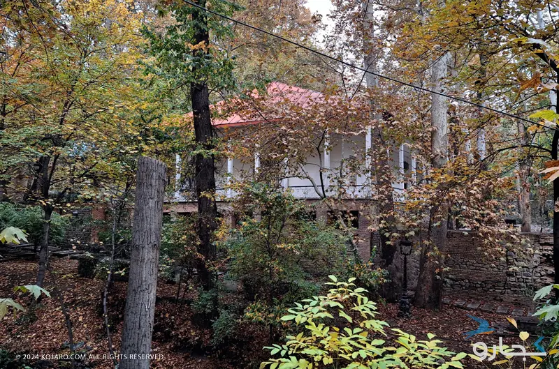 Autumn in Saadabad Palace