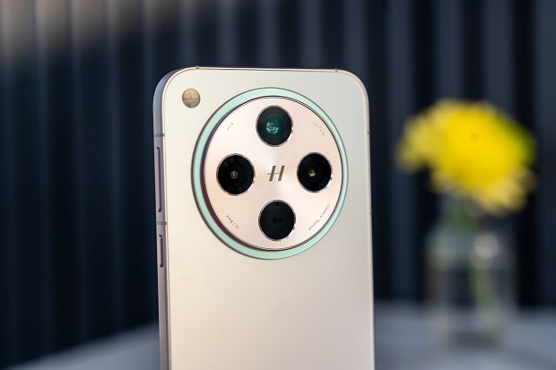 Flagship Chinese phone camera