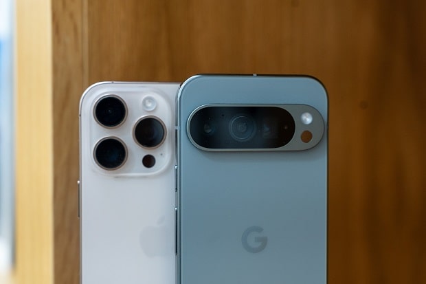 iPhone 16 Pro Pixel 9 Pro