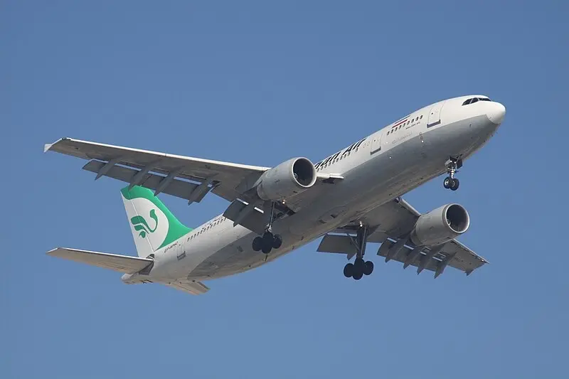 Mahan's plane is flying. Source: Wikimedia; Photographer: Aeroprints.com