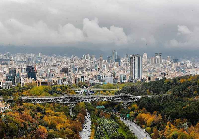 Natural bridge in autumn. Photo source: Google Map, photographer: Arezoo