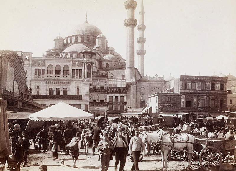 old photo of Istanbul city; Photo source: aljazeera; Name of the photographer: unknown