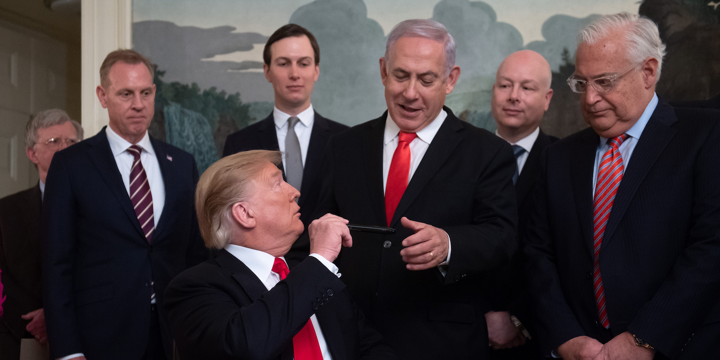 Politico: Trump will not give Netanyahu a blank check to sign on Iran