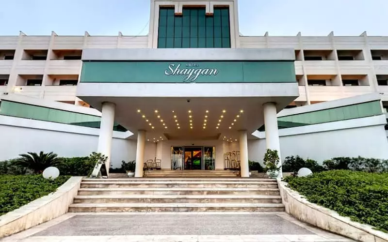 Entrance gate of Shaygan Hotel