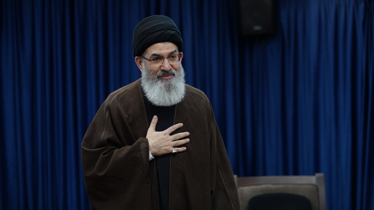 The resistance should be stronger in the media front / Criticism of the inaction of the Arabs