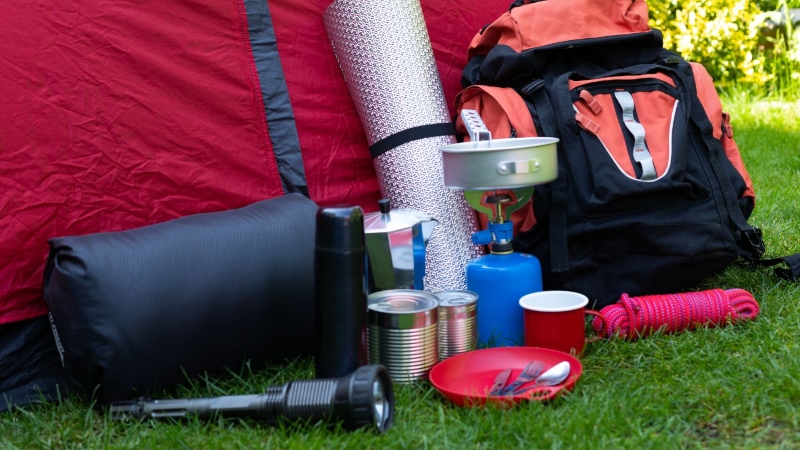 safety equipment for adventure travel; Photo source: backpackbounty.com. Photographer: Unknown