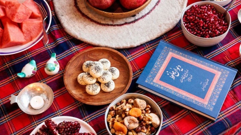 Yalda night in Kermanshah; Photo source: alef.ir site. Photographer: Unknown
