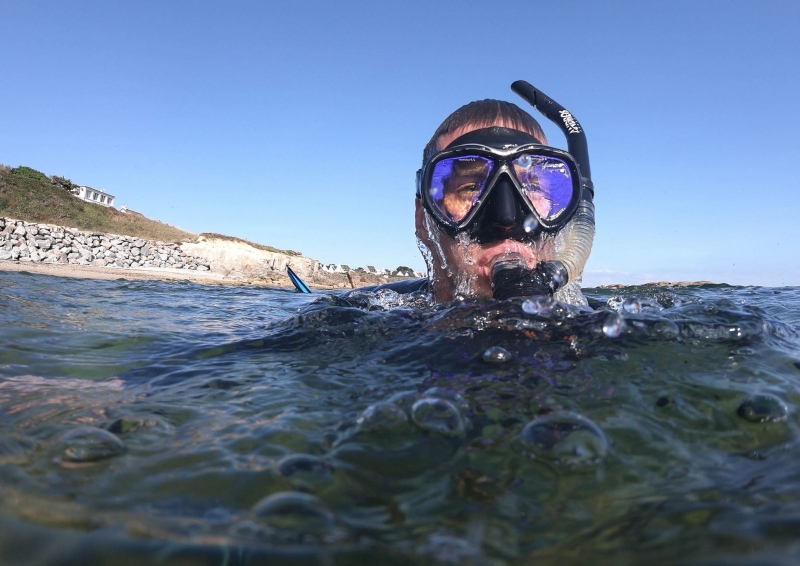 snorkel; Photo source: divebuddies4life.com. Photographer: Unknown