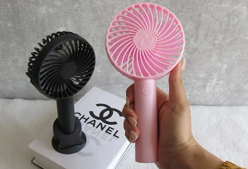 Small fan for travel. Source: mihanstore.net website; Photographer: Unknown